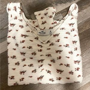 Hollister Scrunch Long Sleeve Top